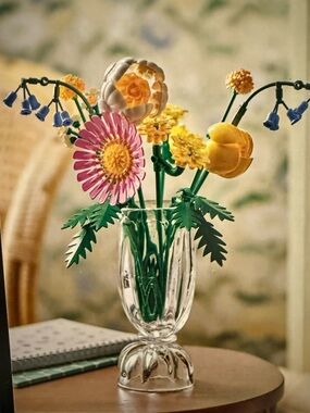 Lego Pink and Yellow Floral Vase Arrangement